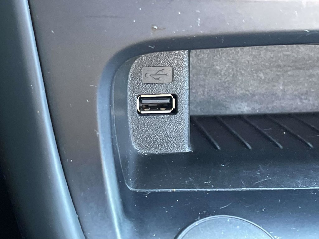 Used 2018 Ford Focus ST w/ Equipment Group 402A FWD image 41