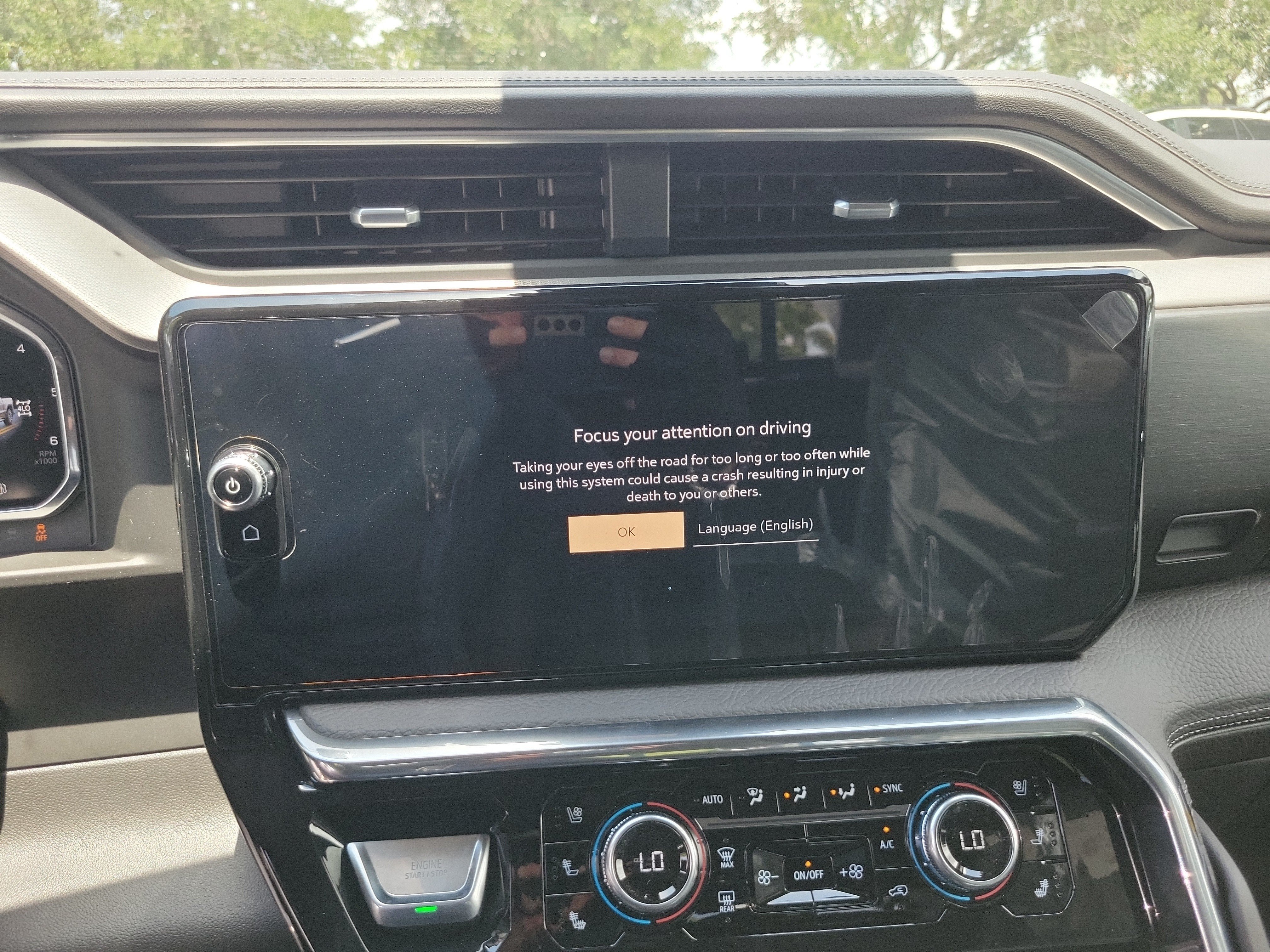 New 2026 GMC Sierra 1500 Denali w/ Denali Reserve Package AWD/4WD image 10