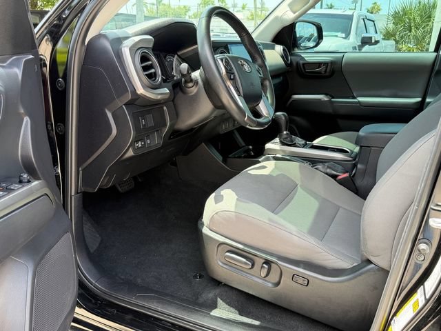 Used 2023 Toyota Tacoma SR5 w/ Technology Package RWD image 13