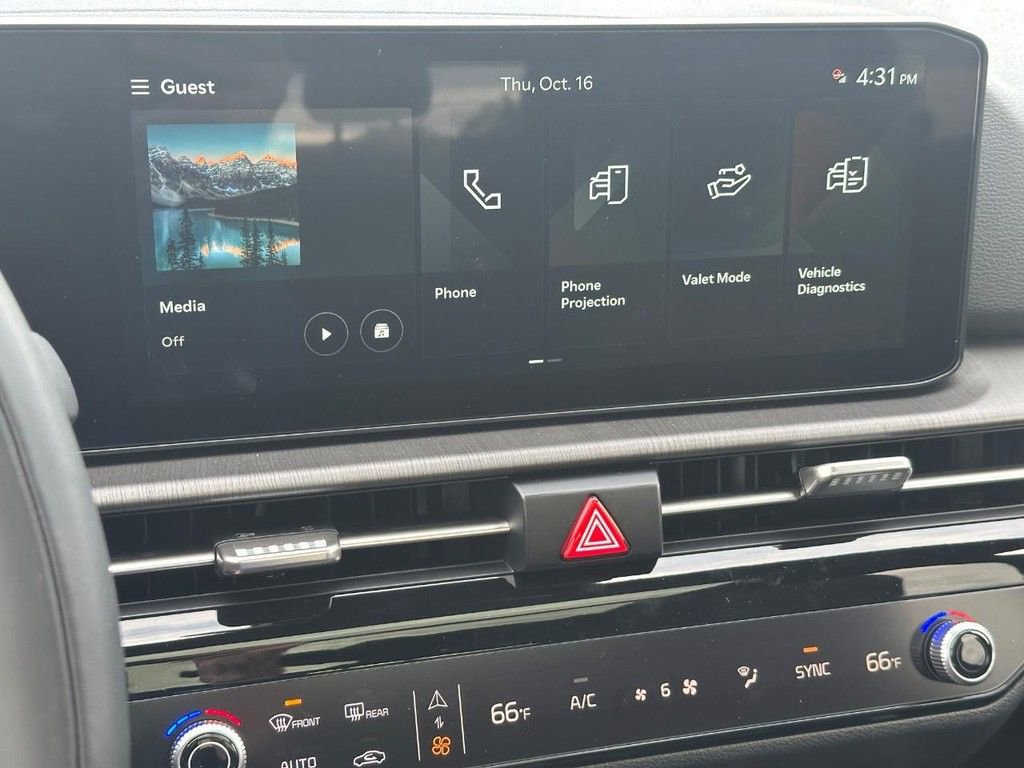 New 2026 Kia Sportage X-Line w/ X-Line Premium Package image 11