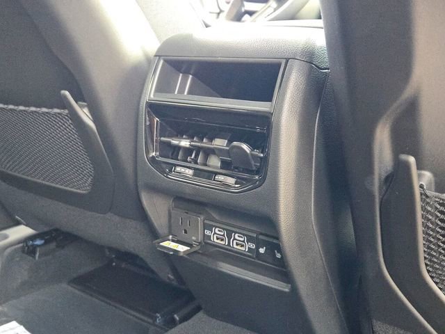 New 2025 Jeep Grand Cherokee Limited w/ Luxury Tech Group II image 12