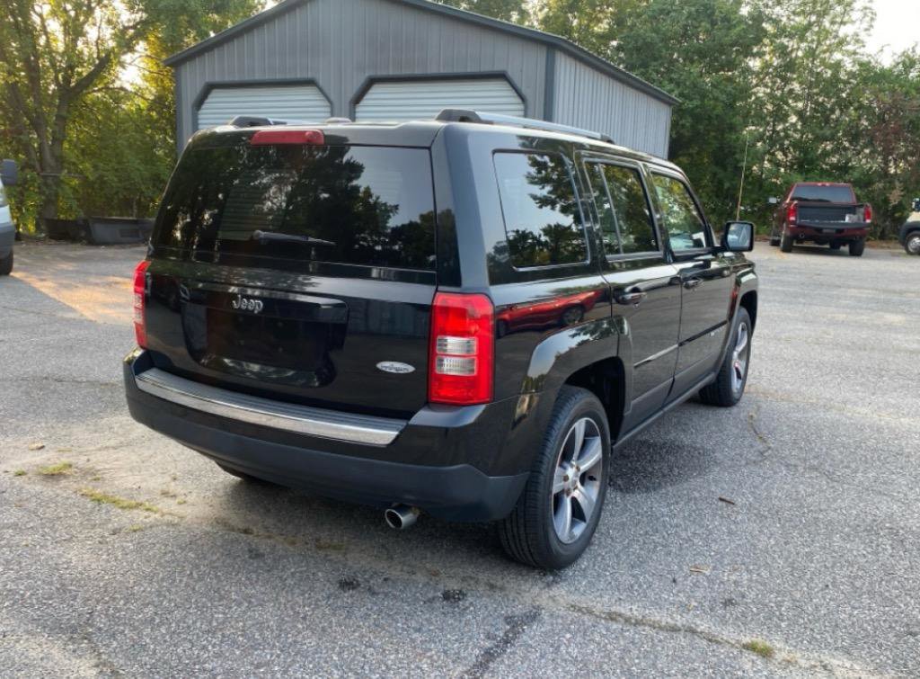 Used 2016 Jeep Patriot High Altitude image 5