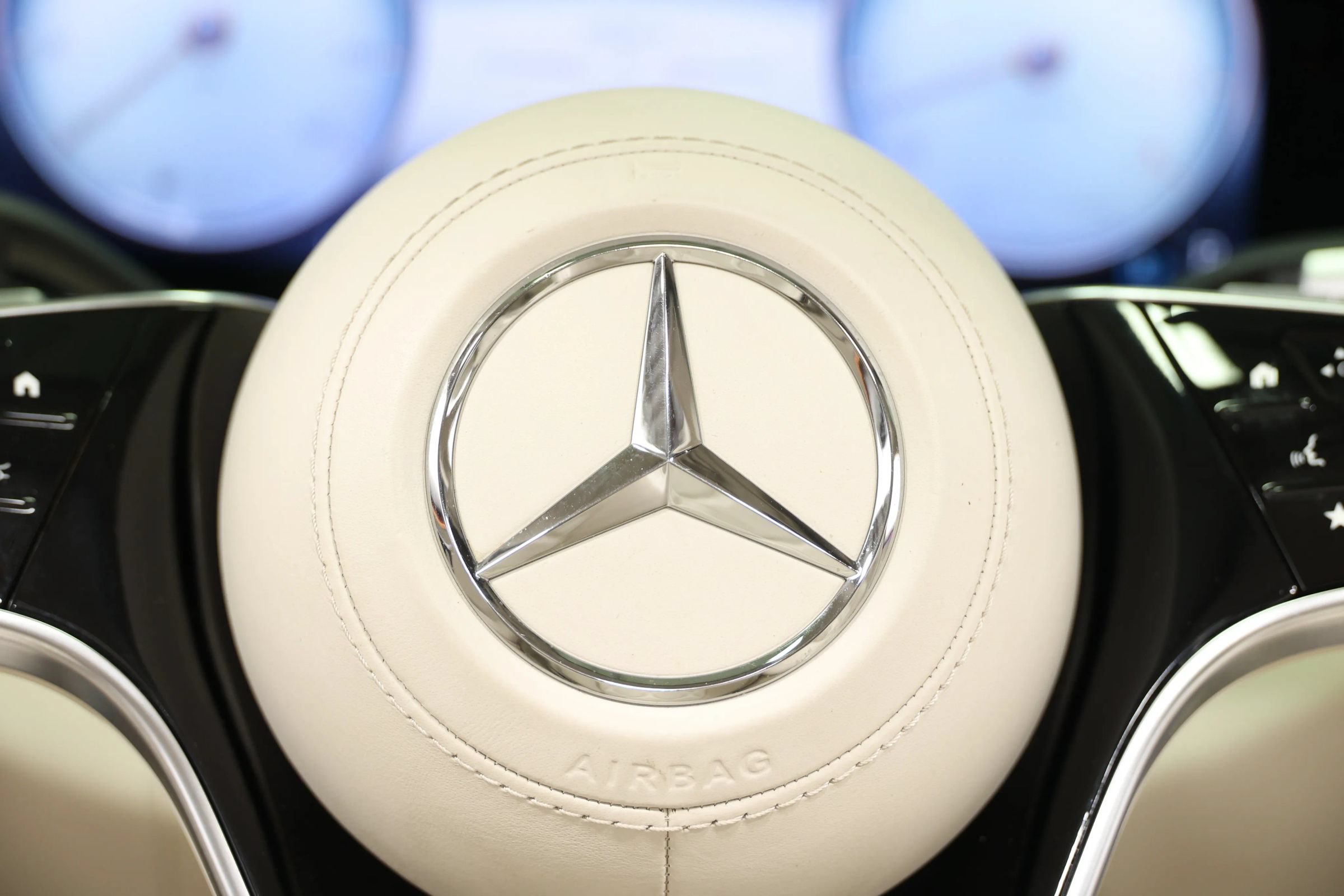 Used 2021 Mercedes-Benz Maybach S 580 4MATIC image 28