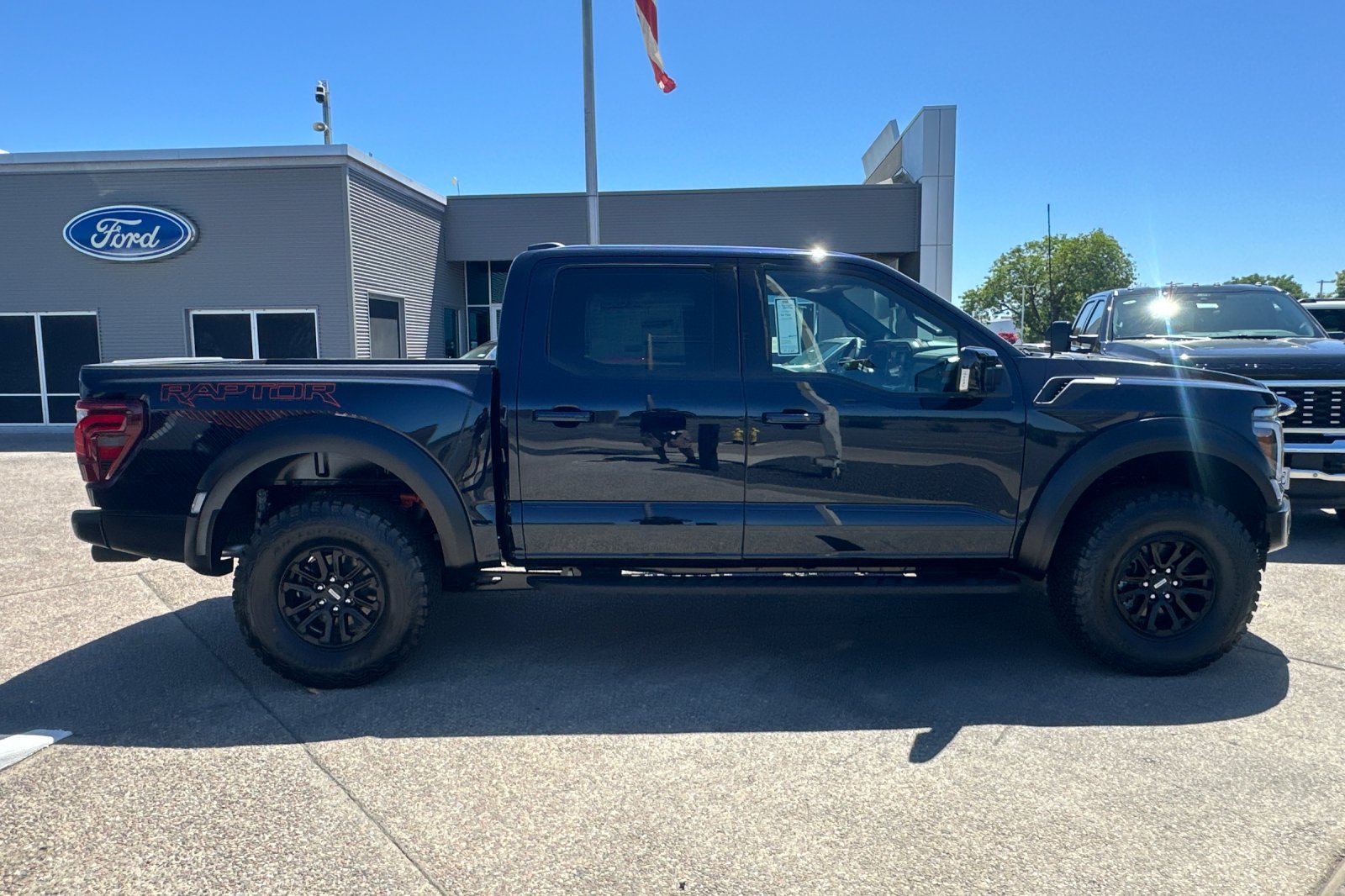 New 2026 Ford F150 Raptor AWD/4WD image 3