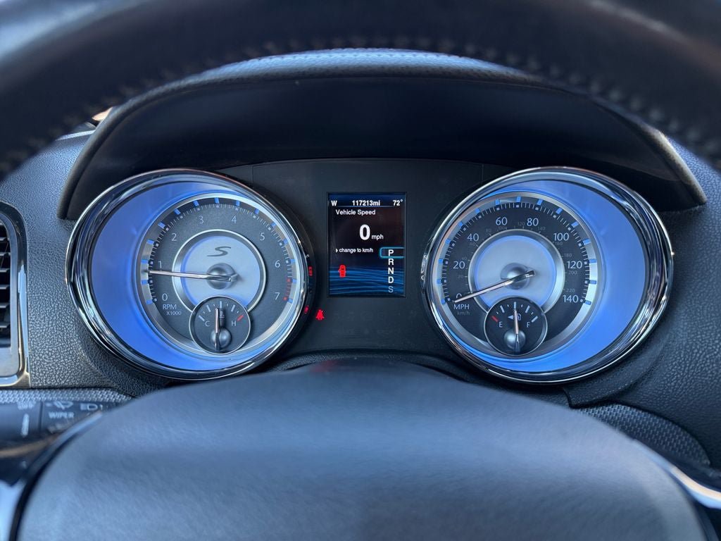 Used 2014 Chrysler 300 S RWD image 14