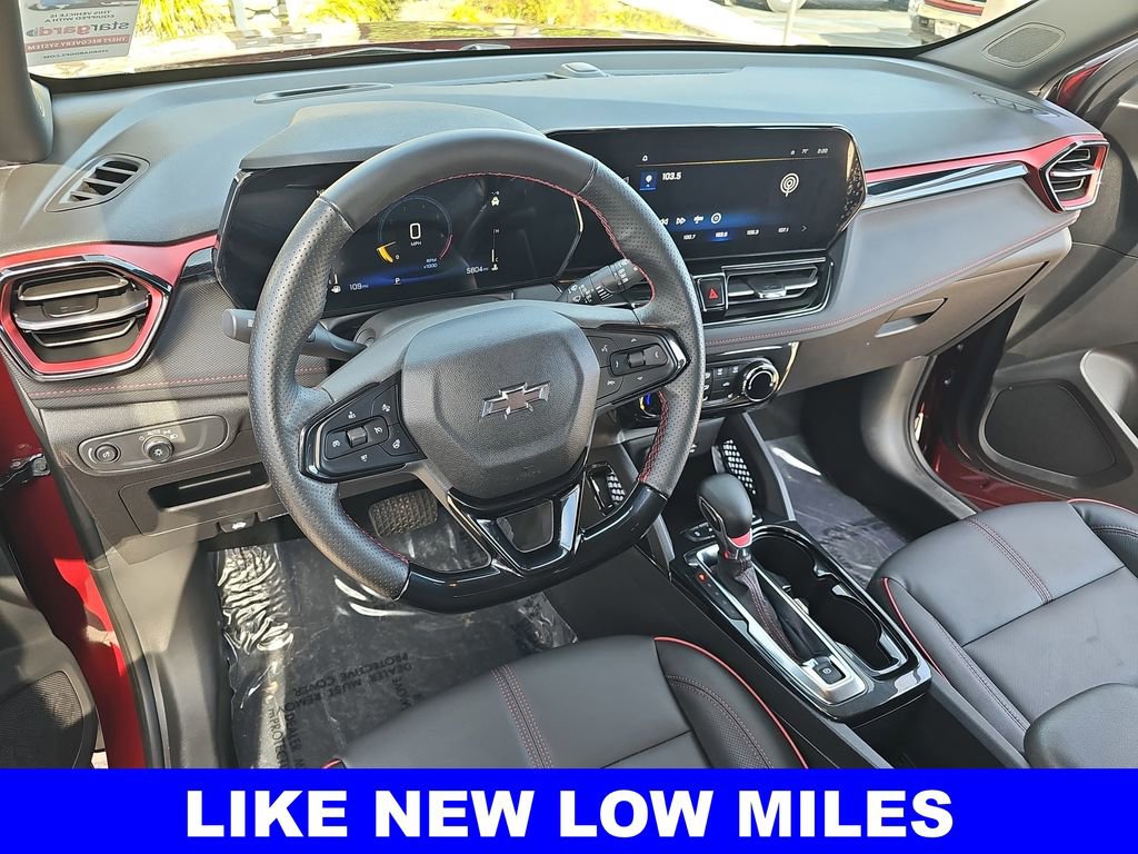 Used 2025 Chevrolet TrailBlazer RS w/ Driver Confidence Package image 15