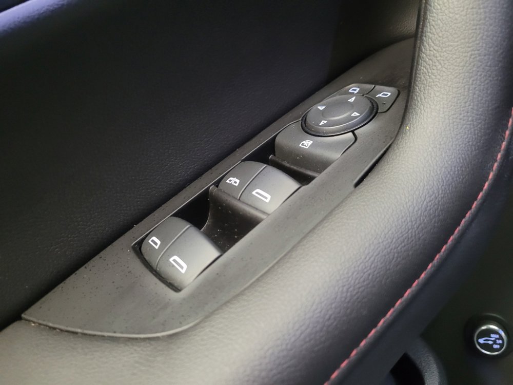 Used 2019 Chevrolet Blazer RS AWD/4WD image 27
