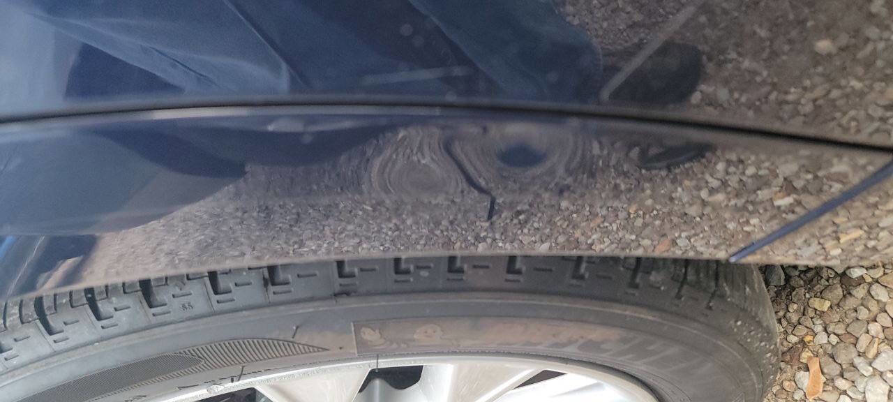 Used 2013 Lexus ES 300h image 19