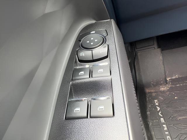 New 2025 Ford Maverick Lobo AWD/4WD image 17