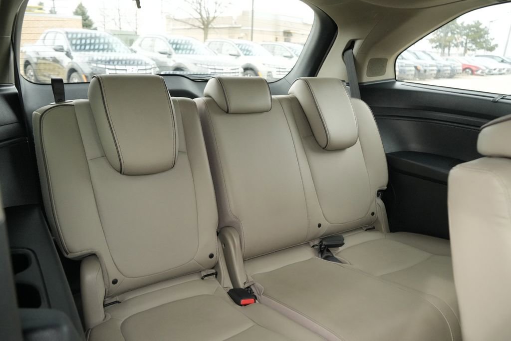 Used 2023 Honda Odyssey Elite image 19