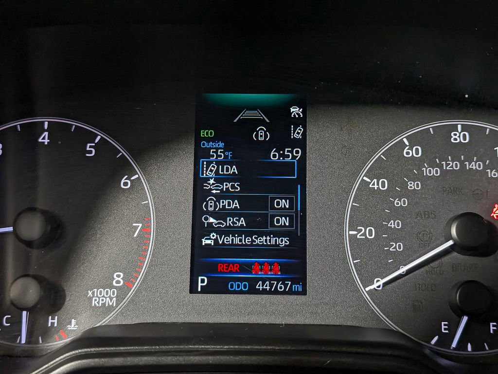 Used 2024 Toyota Corolla SE image 33