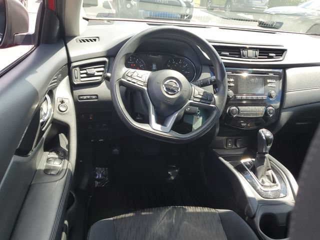 Used 2017 Nissan Rogue S AWD/4WD image 11