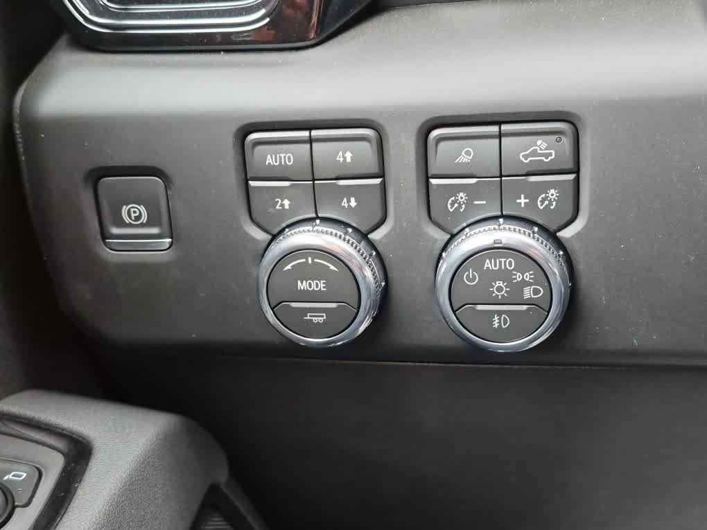 New 2026 GMC Sierra 1500 AT4 w/ AT4 Premium Package image 18