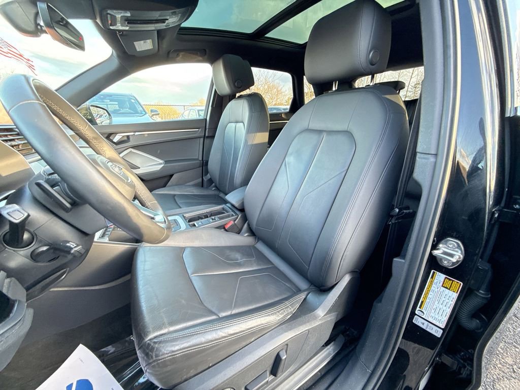 Used 2021 Audi Q3 2.0T Premium w/ Convenience Package image 13