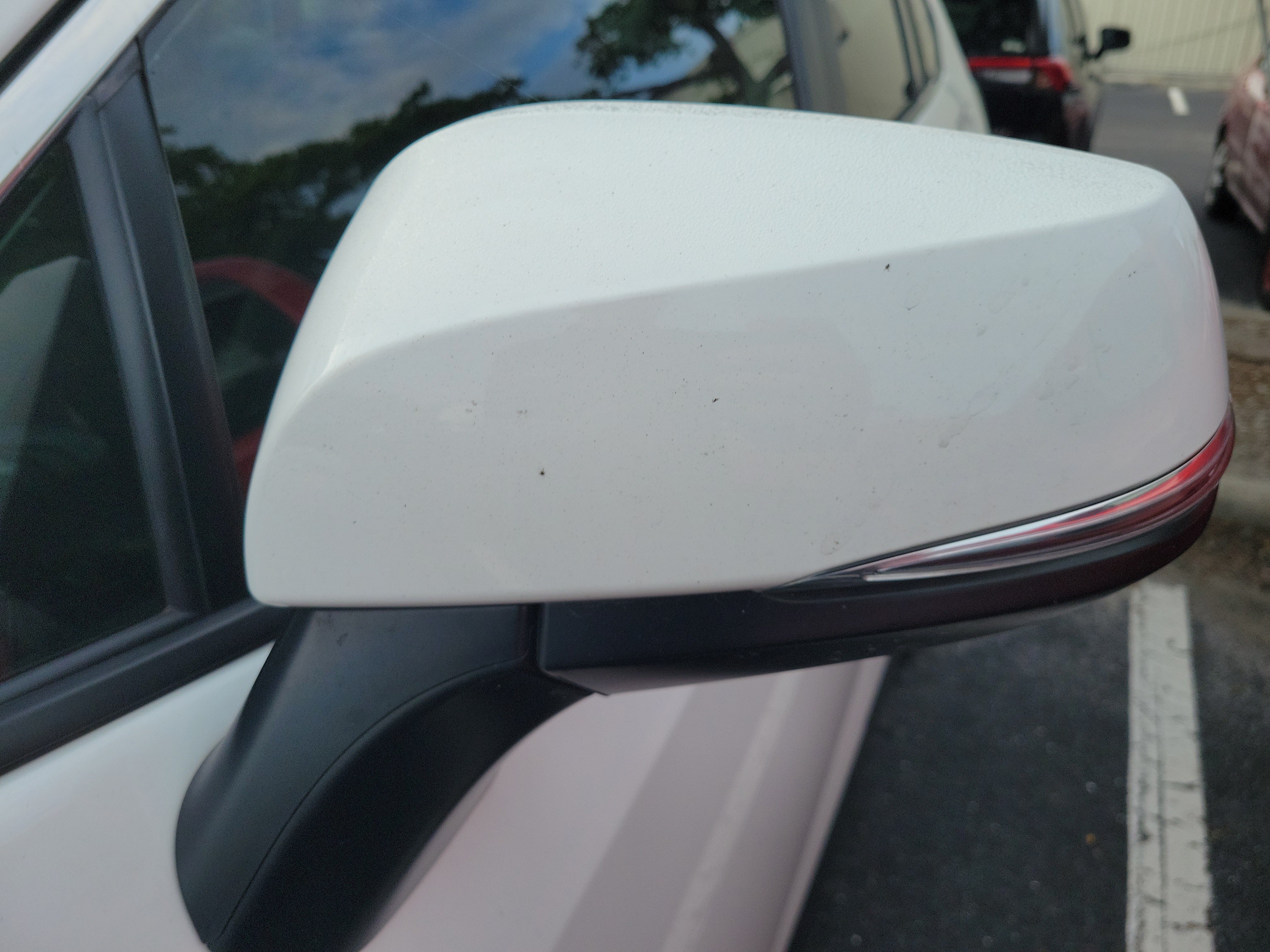 Used 2024 Toyota RAV4 XLE w/ Convenience Package FWD image 6