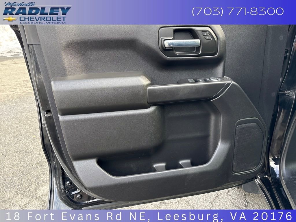 Used 2023 Chevrolet Silverado 1500 Custom image 15