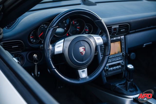 Used 2006 Porsche 911 Carrera RWD image 6