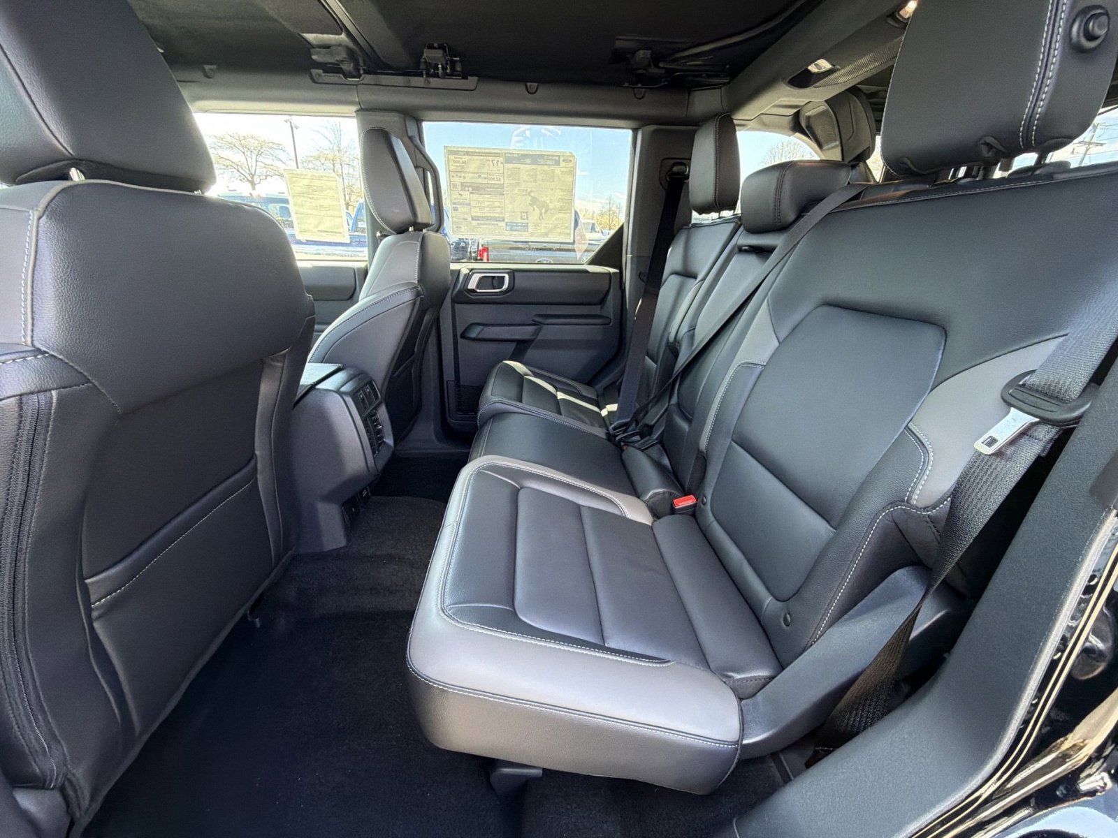 New 2026 Ford Bronco Outer Banks w/ Sasquatch Package image 31