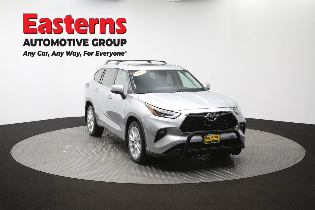 Used 2021 Toyota Highlander Limited AWD/4WD image 55
