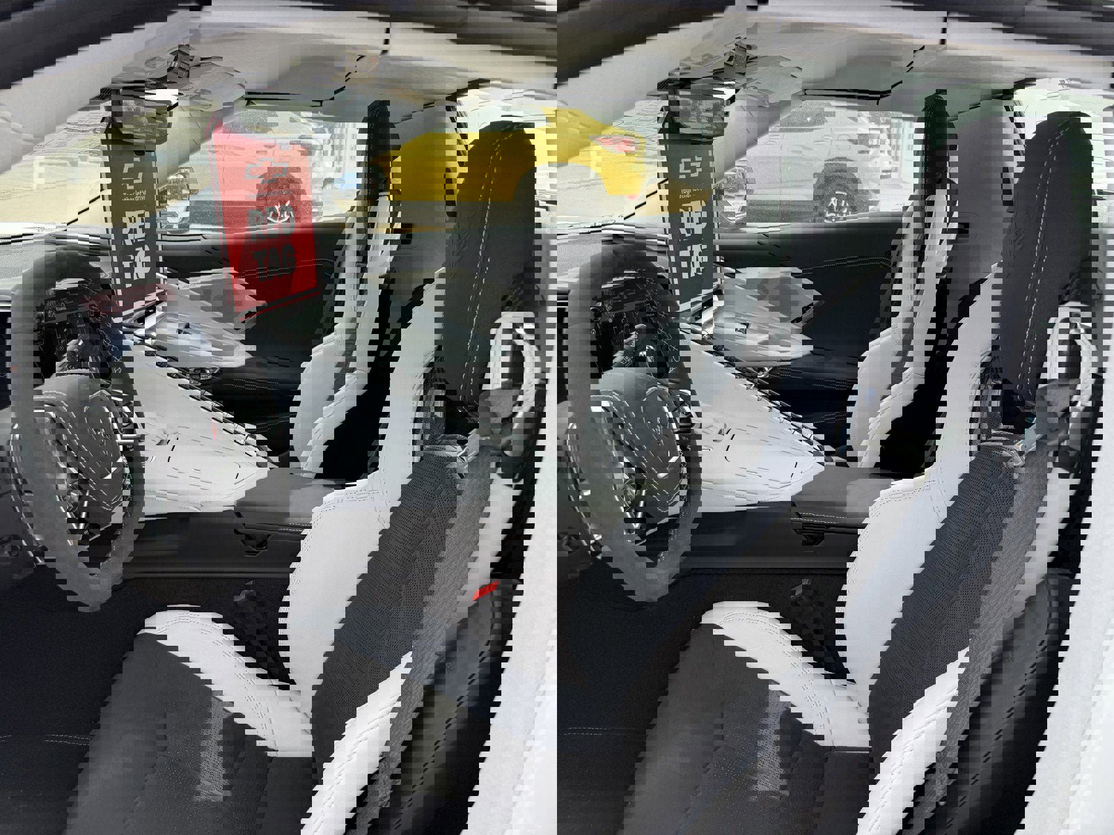 New 2024 Chevrolet Corvette Stingray Premium Conv w/ Battery Protection Package image 9