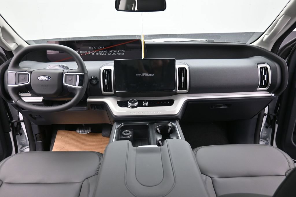 New 2026 Ford Expedition Active RWD image 14