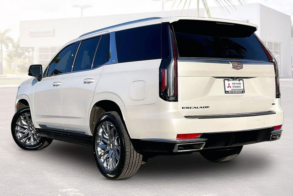 Used 2022 Cadillac Escalade Premium Luxury w/ Touring Package image 30