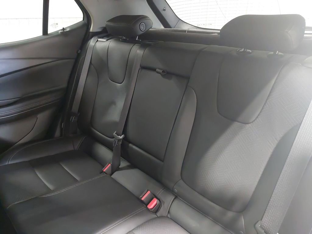 Used 2022 Buick Encore GX Essence w/ Experience Buick Package AWD/4WD image 14