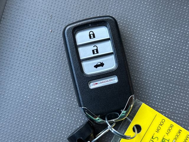 Used 2014 Honda Odyssey Touring Elite image 36