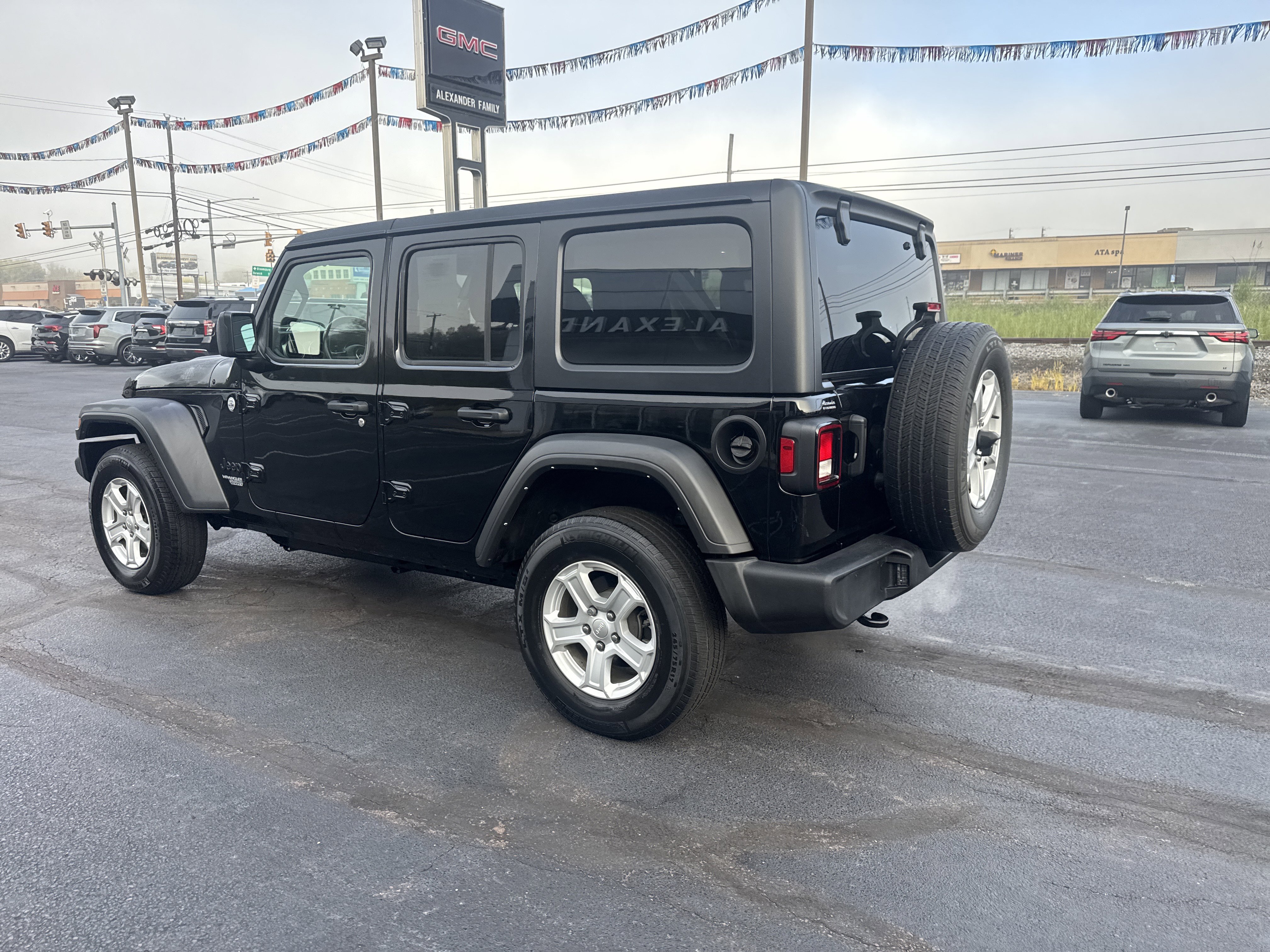 Used 2021 Jeep Wrangler Unlimited Sport image 6