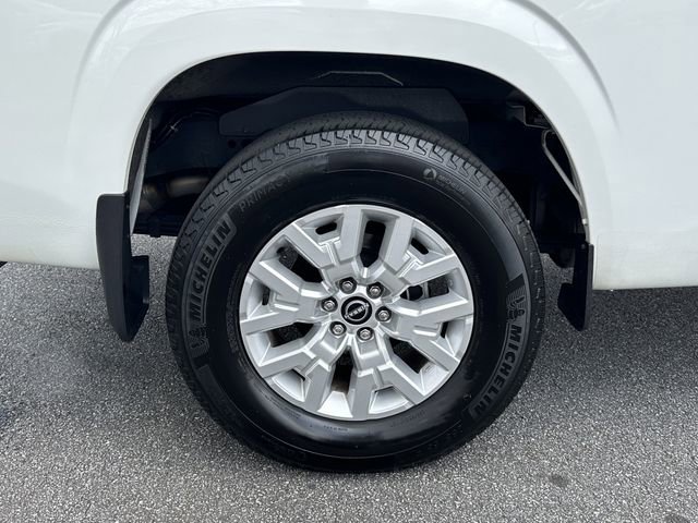 Certified 2024 Nissan Frontier SV w/ SV Convenience Package image 18