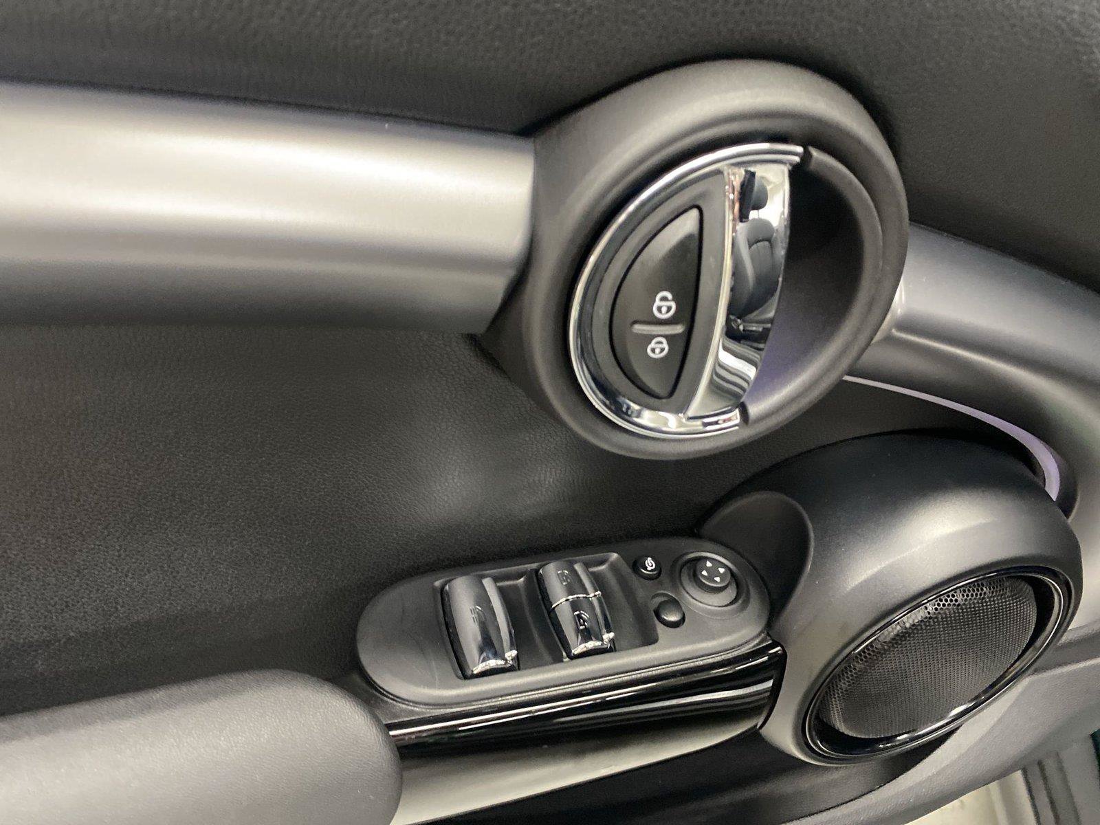 Used 2023 MINI Cooper S FWD image 19