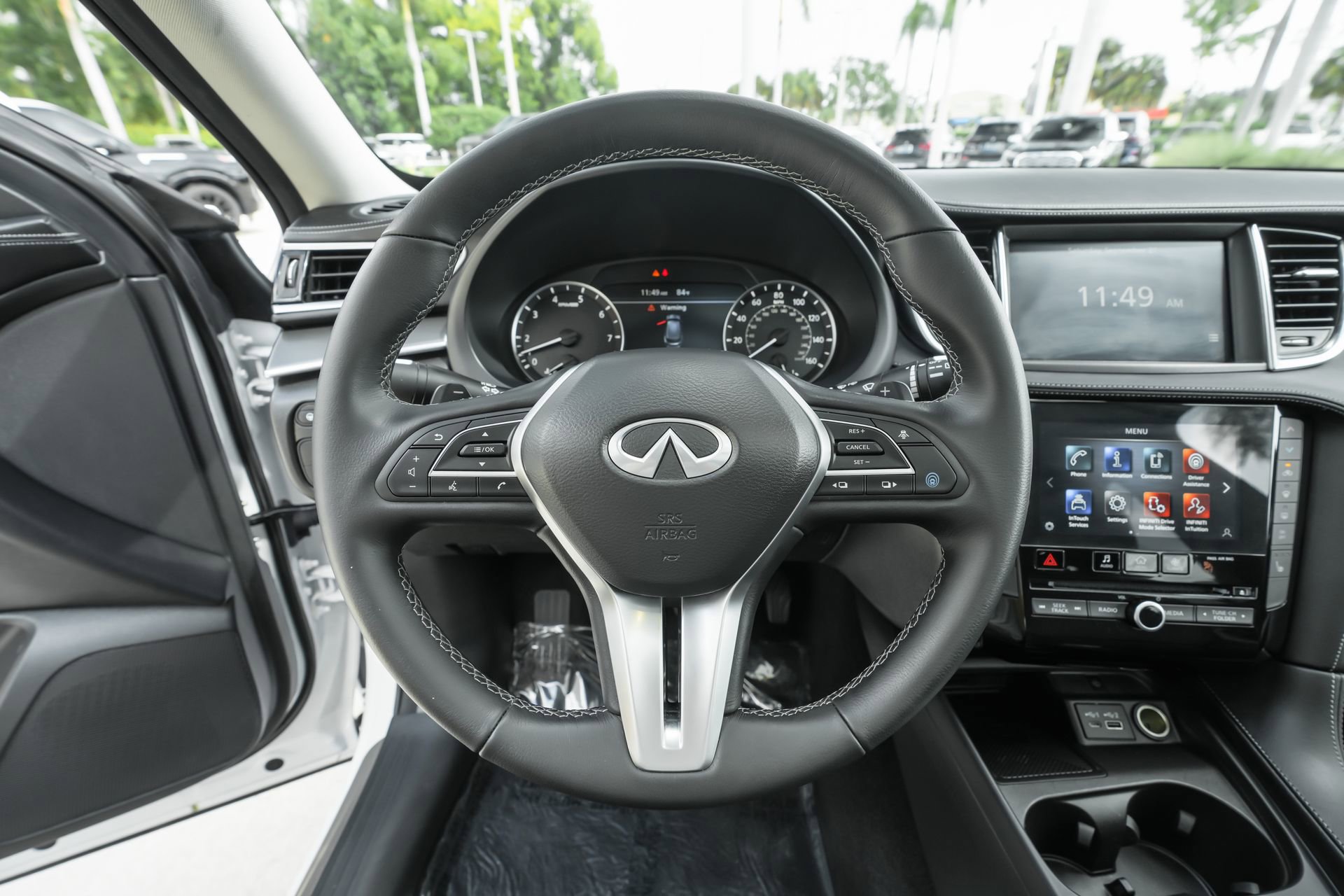 Used 2025 INFINITI QX50 Luxe image 11