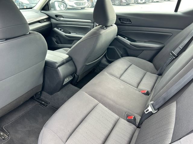 Used 2023 Nissan Altima 2.5 SV FWD image 27