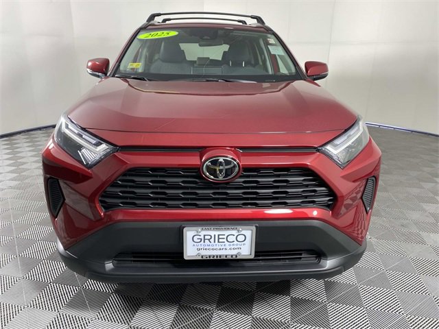 Used 2025 Toyota RAV4 XLE image 3