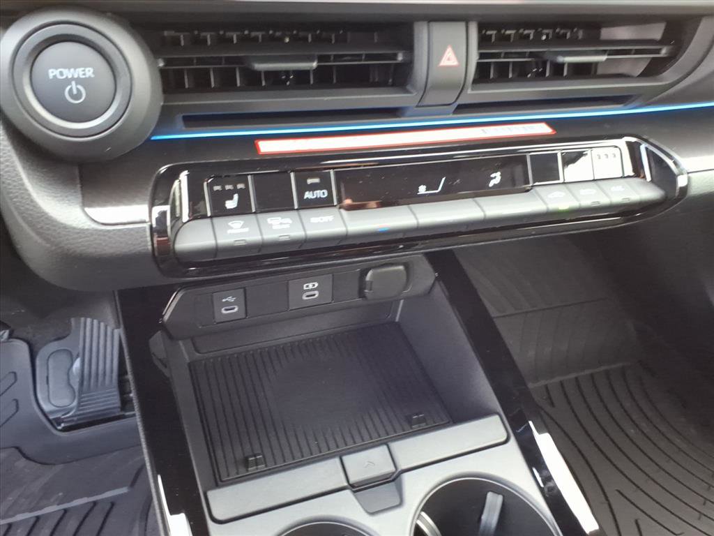 New 2026 Toyota Prius AWD image 14