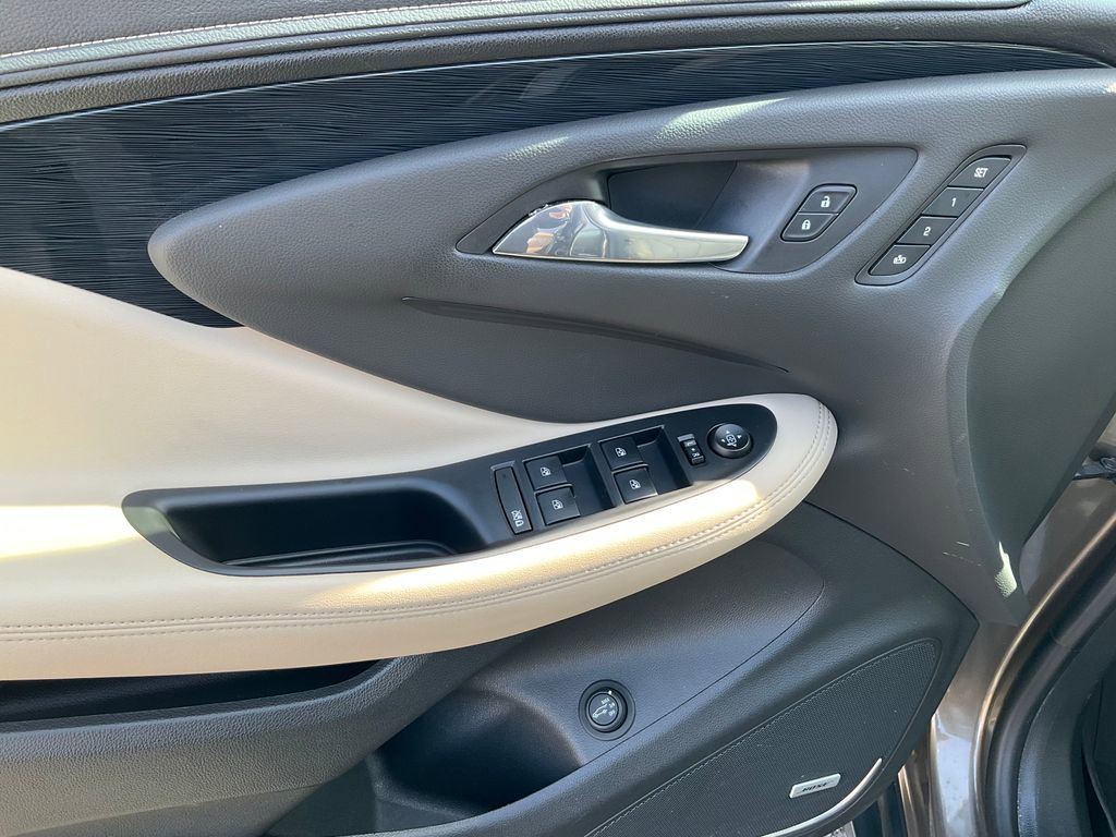Used 2017 Buick Envision Premium image 18