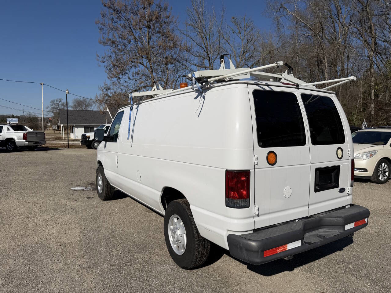 Used 2007 Ford E-250 and Econoline 250 RWD image 13