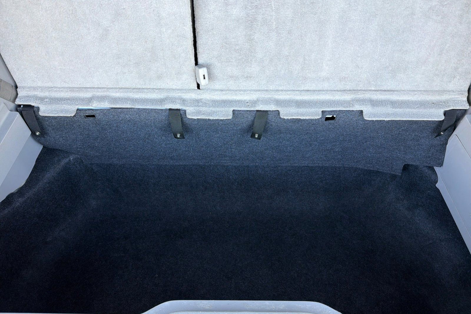 Used 2015 Nissan Quest SV image 15