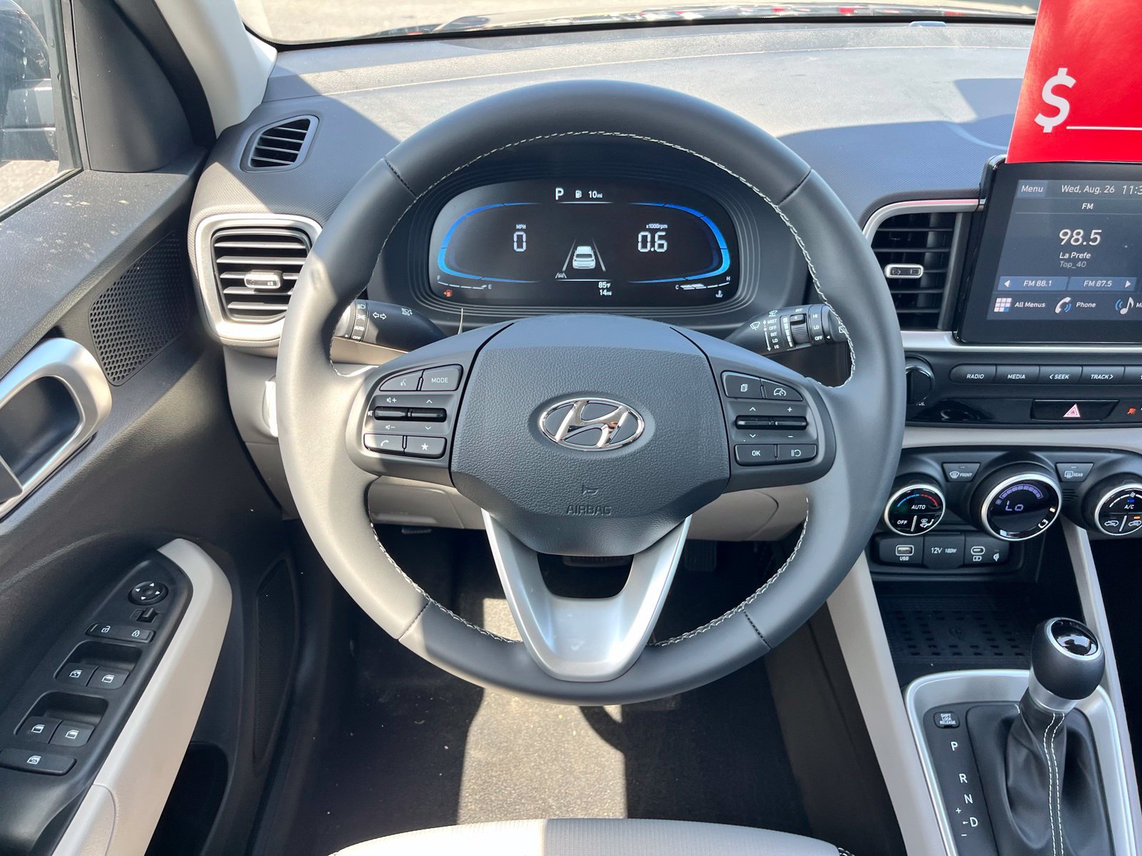 New 2026 Hyundai Venue SEL FWD image 8