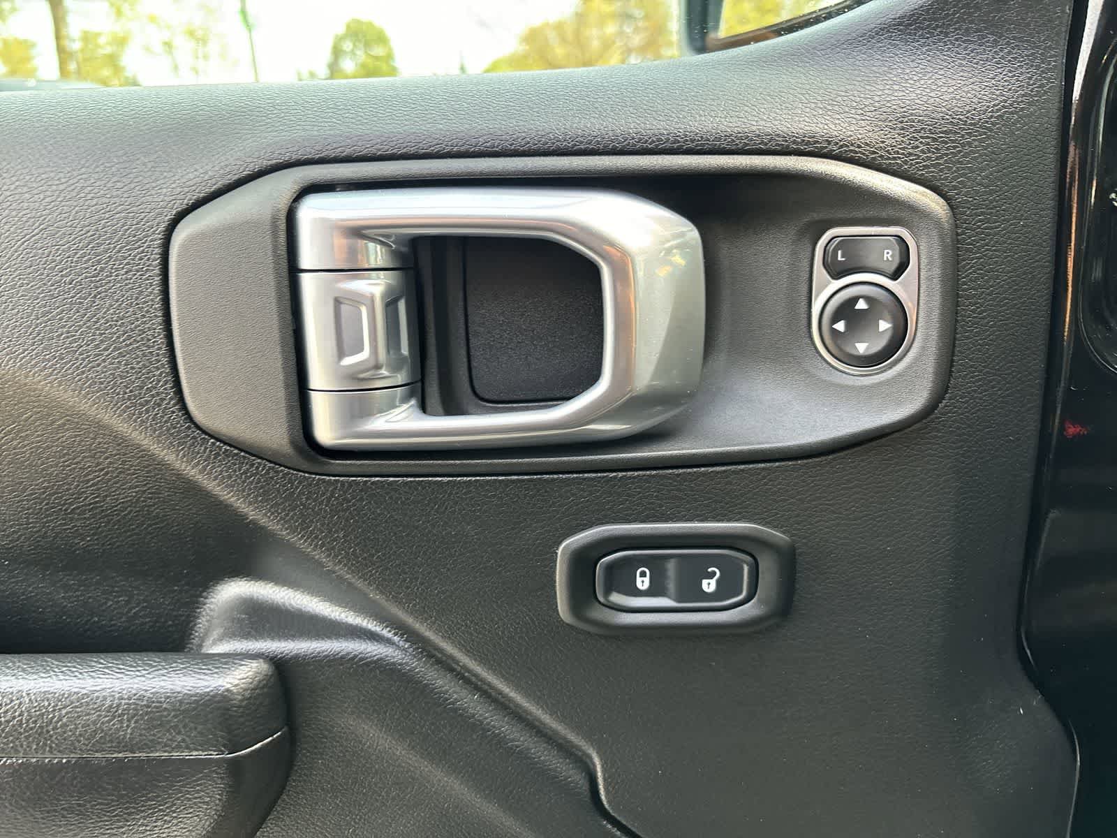 Used 2022 Jeep Gladiator Mojave w/ LED Lighting Group image 9