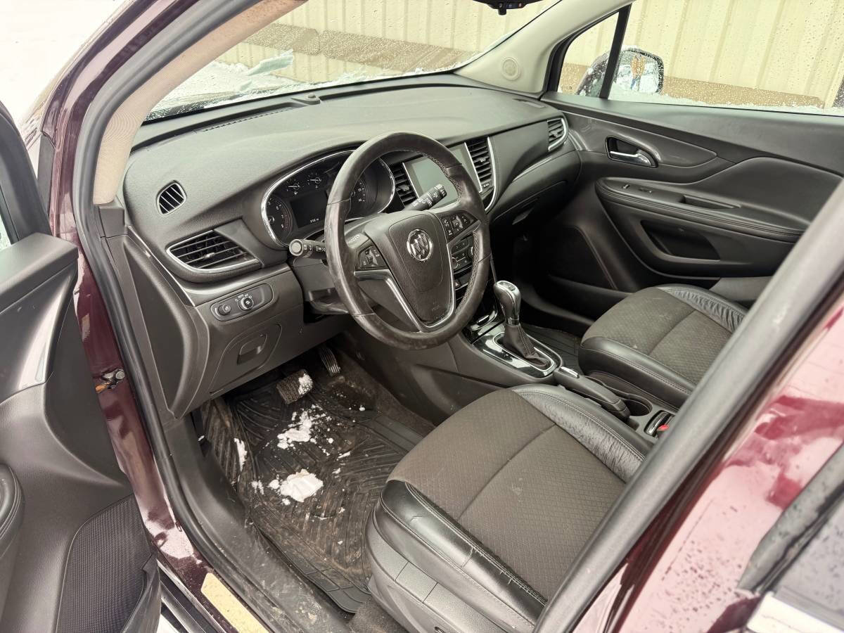 Used 2017 Buick Encore Preferred image 8