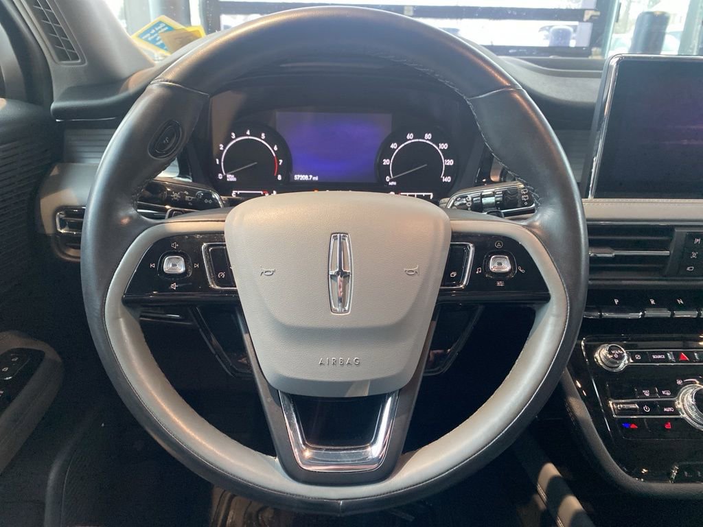 Used 2020 Lincoln Corsair Standard w/ Premium Package image 6