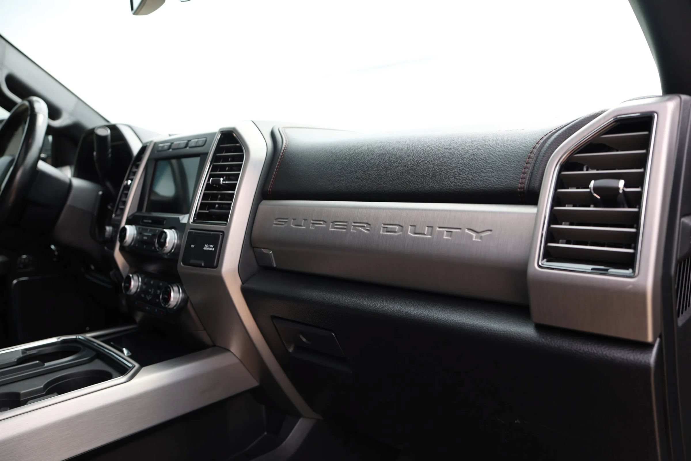 Used 2021 Ford F350 Platinum w/ FX4 Off-Road Package AWD/4WD image 44