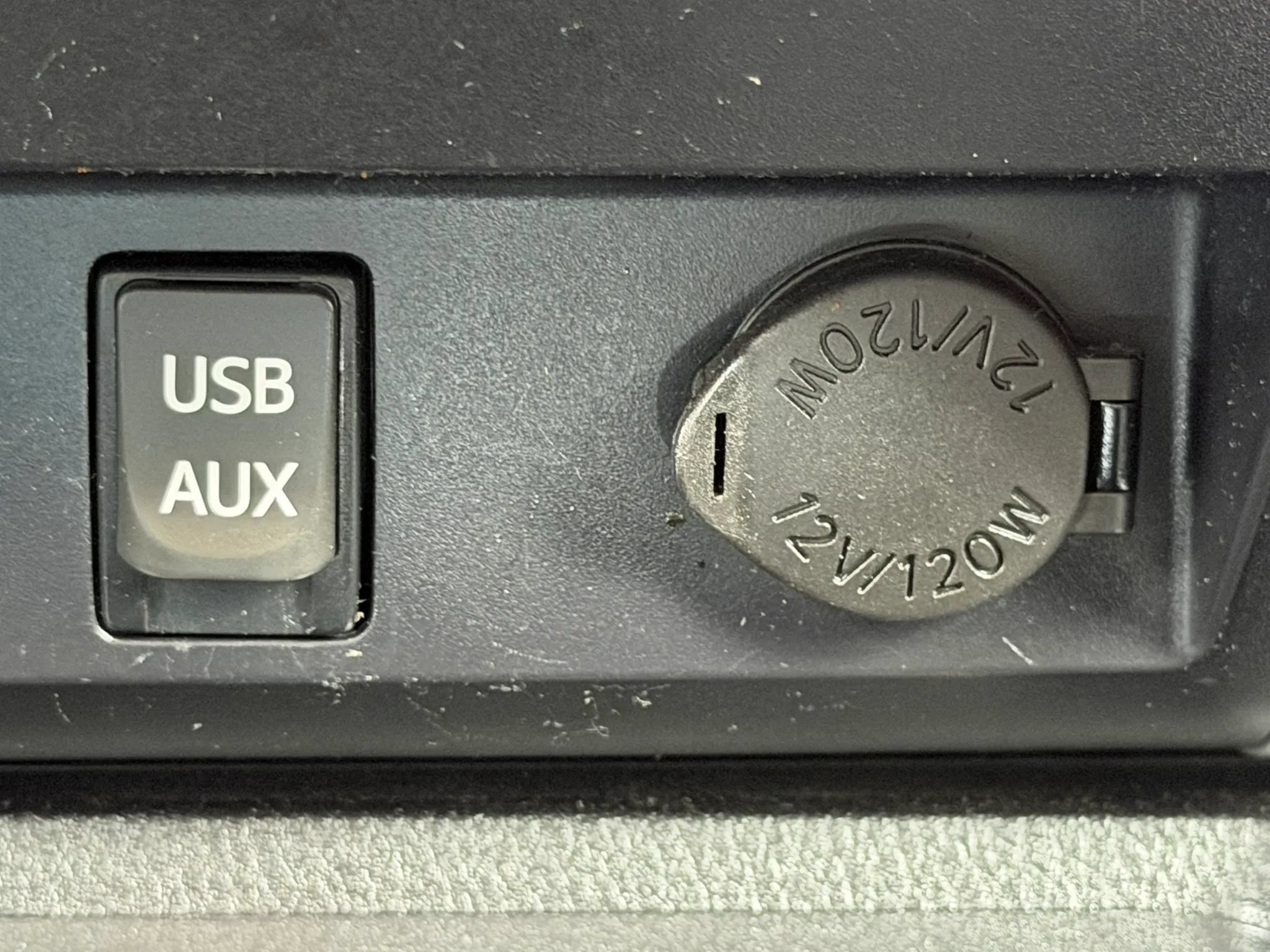 Used 2014 Toyota Tundra SR5 w/ TRD Off Road Package AWD/4WD image 26