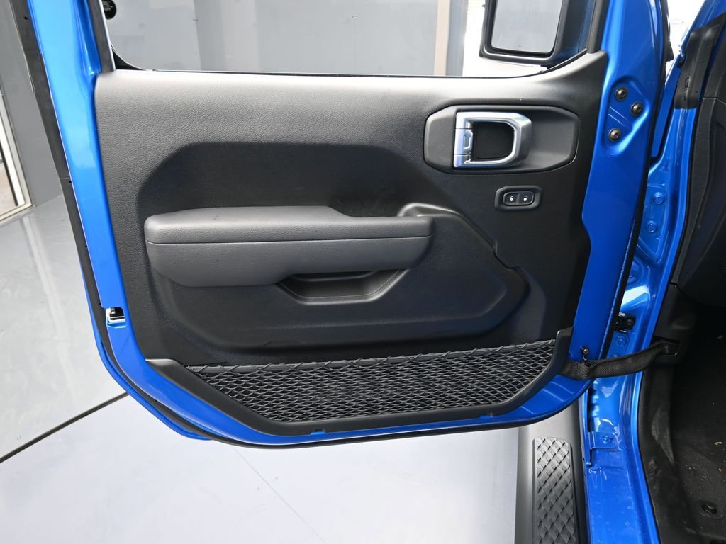 New 2026 Jeep Gladiator Sport AWD/4WD image 12