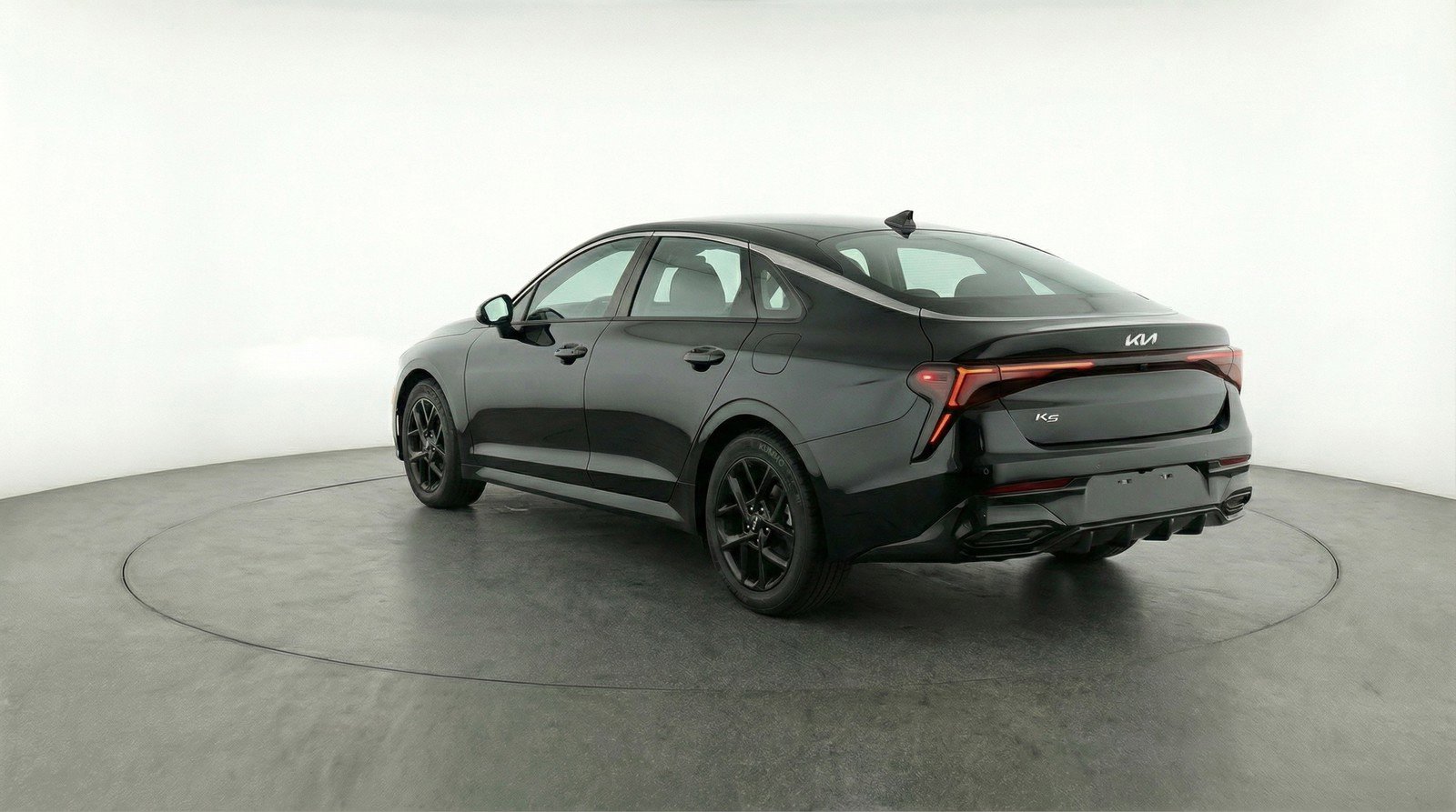 Used 2025 Kia K5 LXS FWD image 6