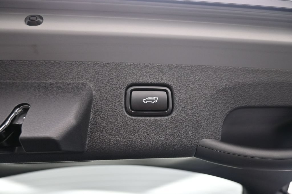 Certified 2026 Kia Sportage SX AWD/4WD image 24