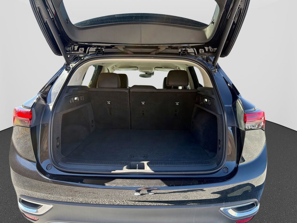 Used 2022 Buick Envision Essence w/ Safety Package AWD/4WD image 37