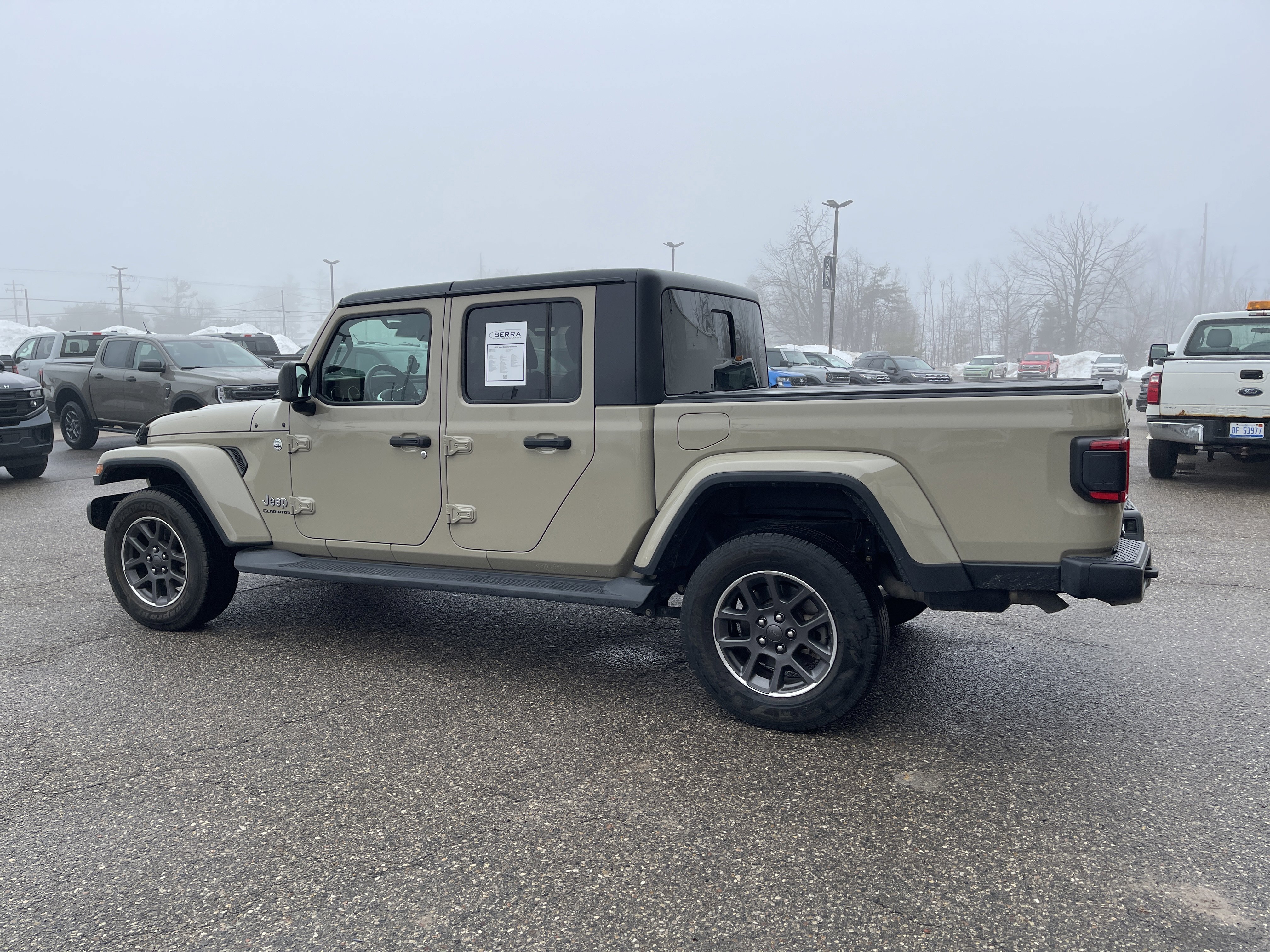 Used 2020 Jeep Gladiator Overland image 5