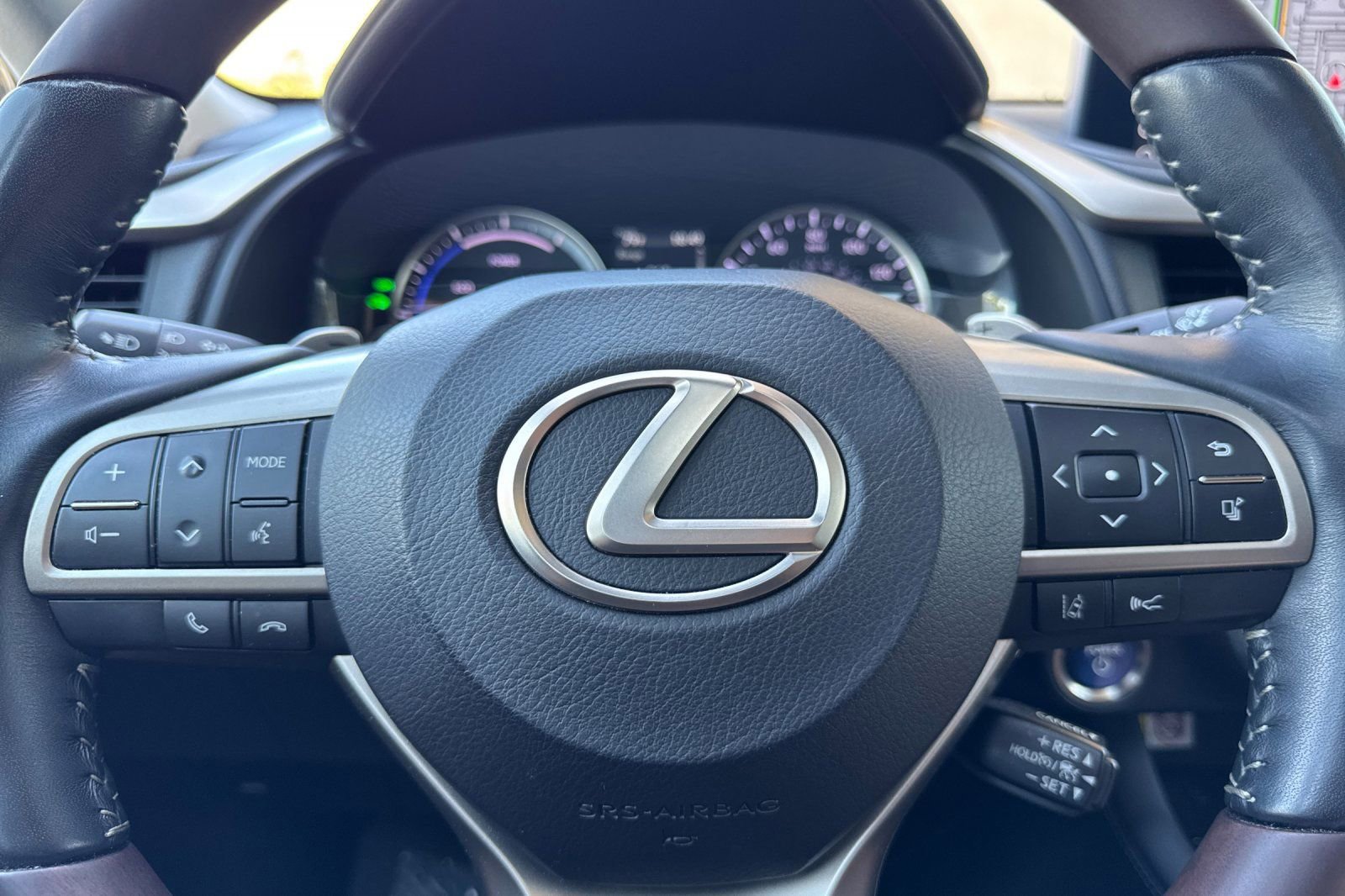 Certified 2021 Lexus RX 450h AWD w/ Premium Package image 28